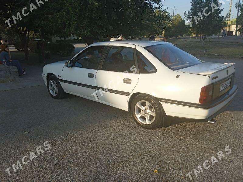 Opel Vectra 1990 - 40 000 TMT - Бузмеин - img 2