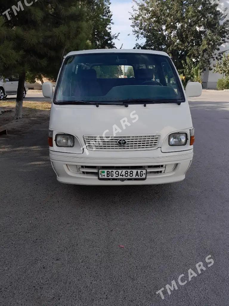 Toyota Hiace 2003 - 120 000 TMT - Бузмеин - img 4