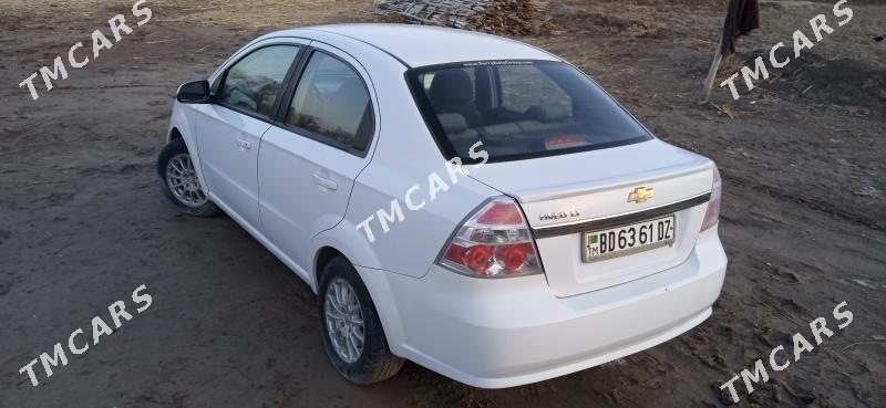 Chevrolet Aveo 2011 - 50 000 TMT - Türkmenbaşy etr. - img 4