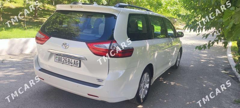 Toyota Sienna 2015 - 410 000 TMT - Гуртли - img 8