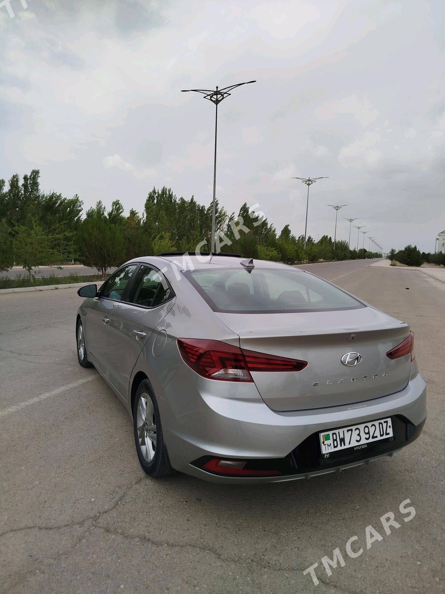 Hyundai Elantra 2020 - 195 000 TMT - Дашогуз - img 3