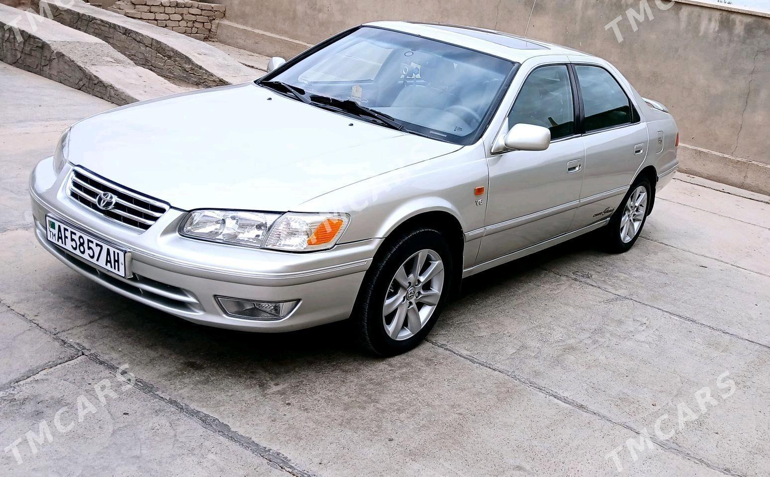 Toyota Camry 1998 - 130 000 TMT - Бахарден - img 4