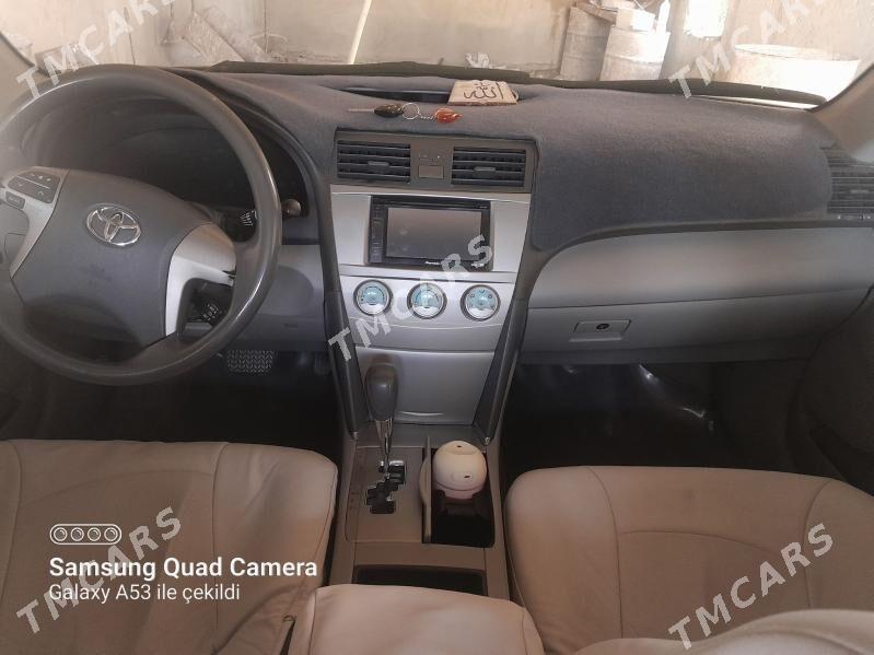 Toyota Camry 2008 - 130 000 TMT - Гумдаг - img 3