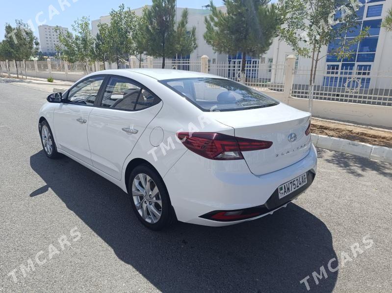 Hyundai Elantra 2019 - 224 000 TMT - Aşgabat - img 2