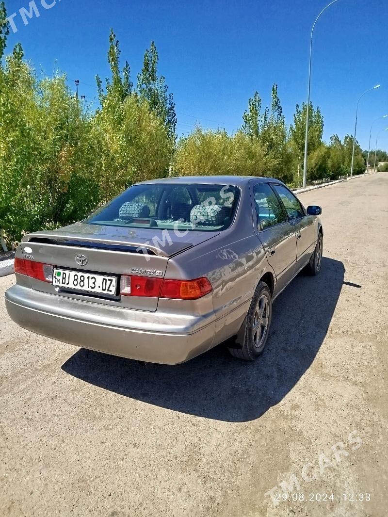 Toyota Camry 2000 - 125 000 TMT - Болдумсаз - img 4