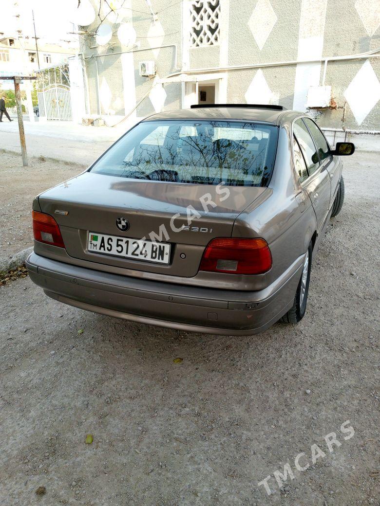 BMW E39 2002 - 70 000 TMT - Balkanabat - img 2