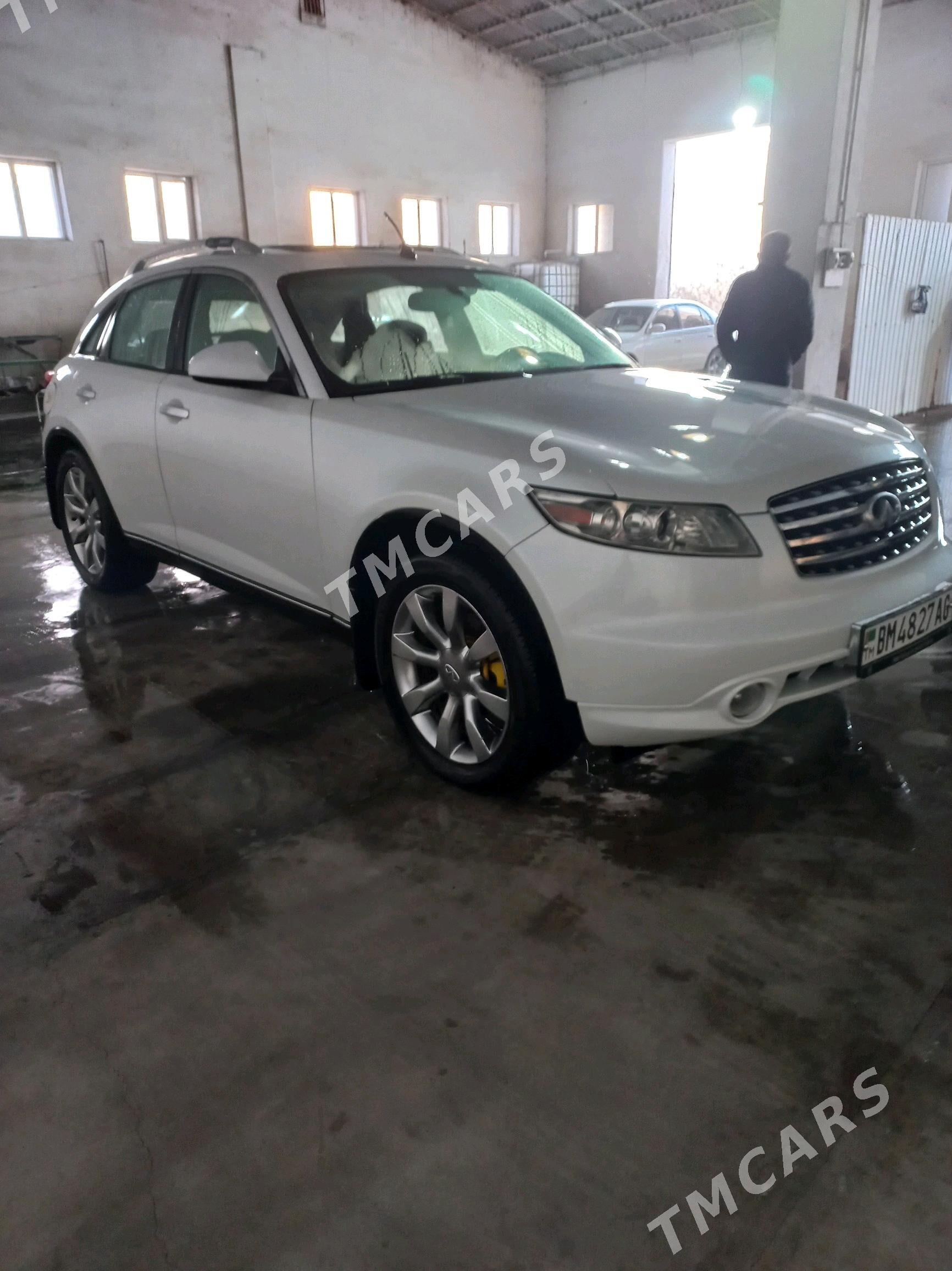 Infiniti FX35 2004 - 130 000 TMT - Дянев - img 2