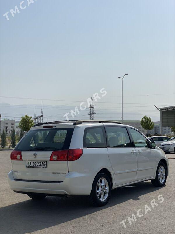 Toyota Sienna 2006 - 260 000 TMT - Ашхабад - img 2