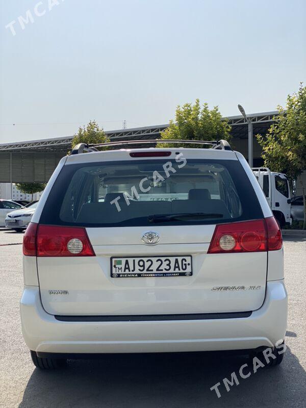 Toyota Sienna 2006 - 260 000 TMT - Aşgabat - img 8