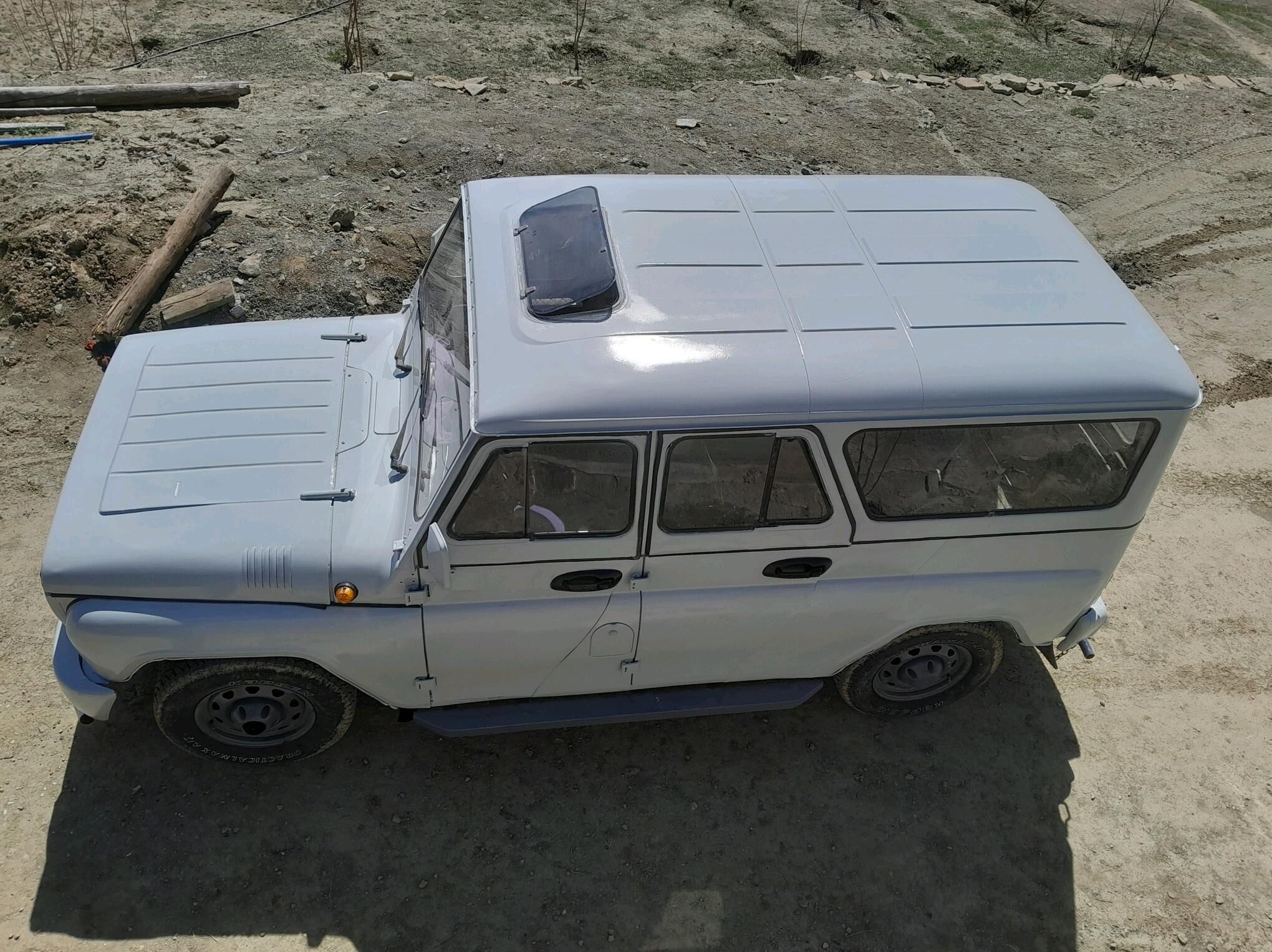 UAZ 469 2001 - 45 000 TMT - Bäherden - img 6