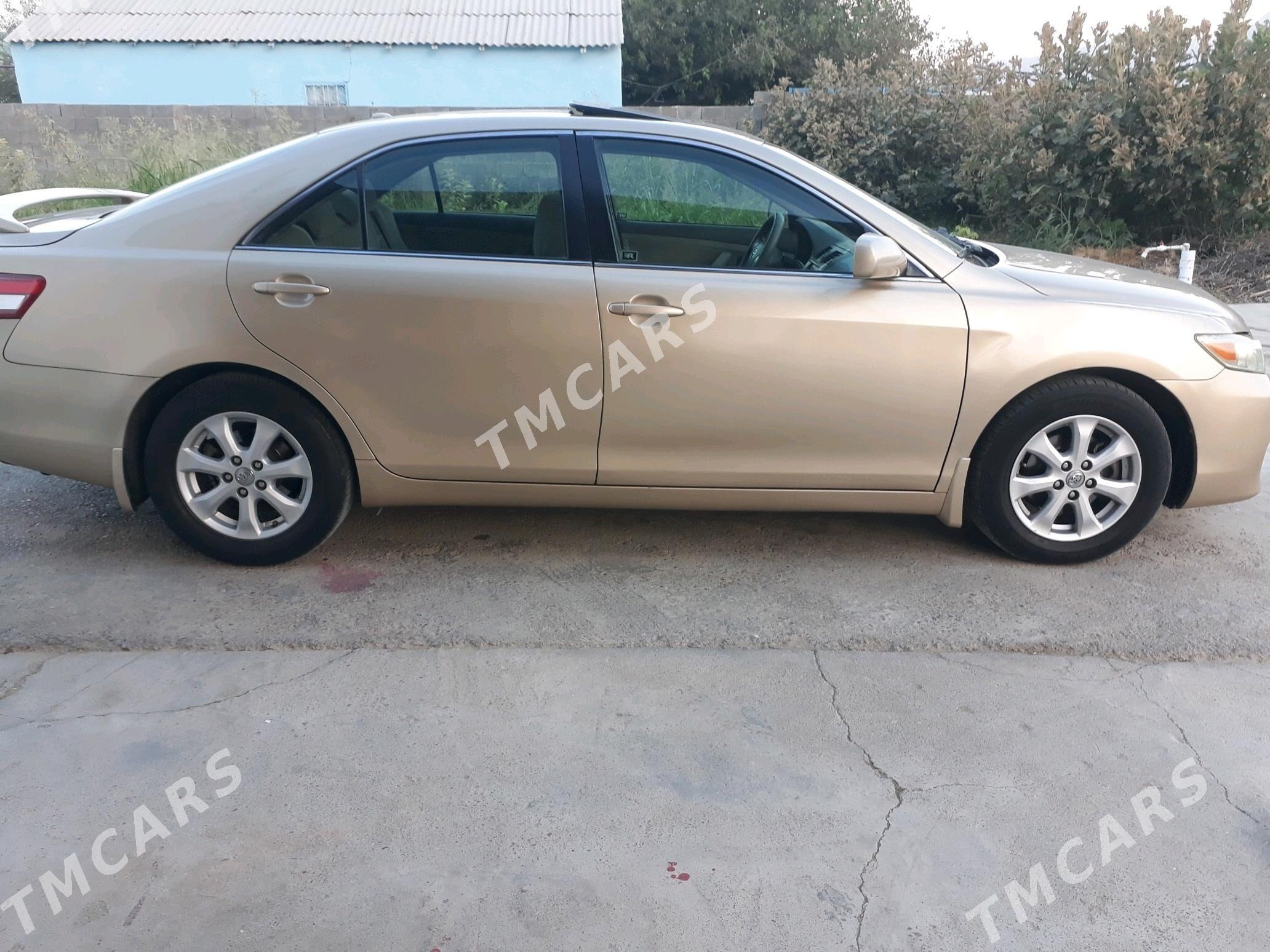 Toyota Camry 2011 - 175 000 TMT - Гёкдепе - img 4