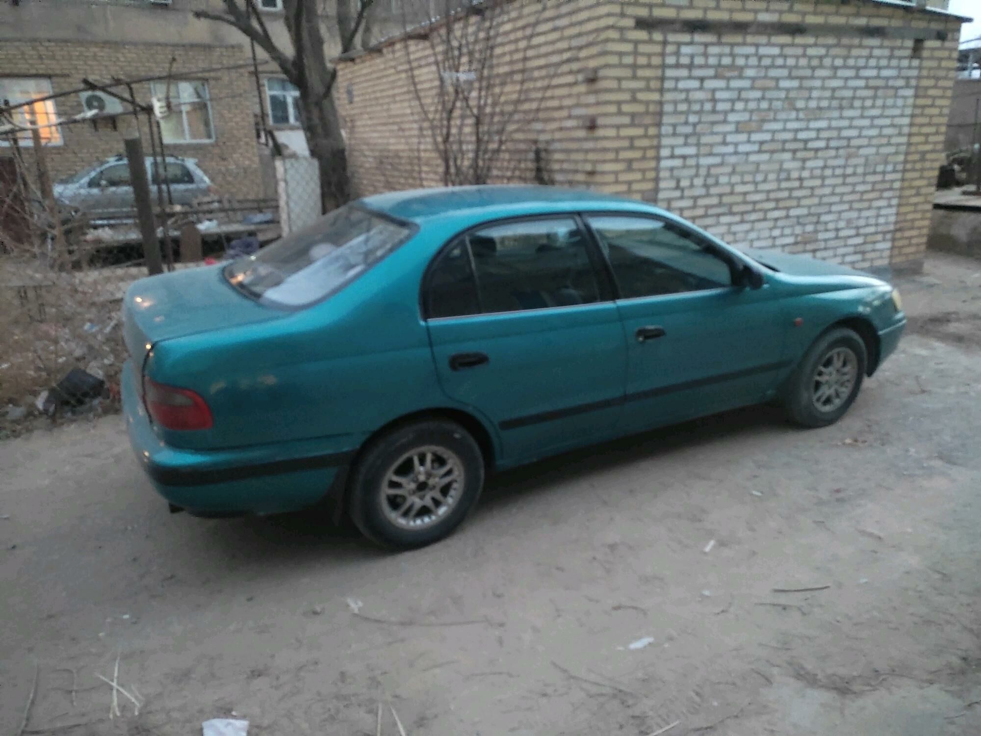 Toyota Carina 1997 - 45 000 TMT - Газаджак - img 3