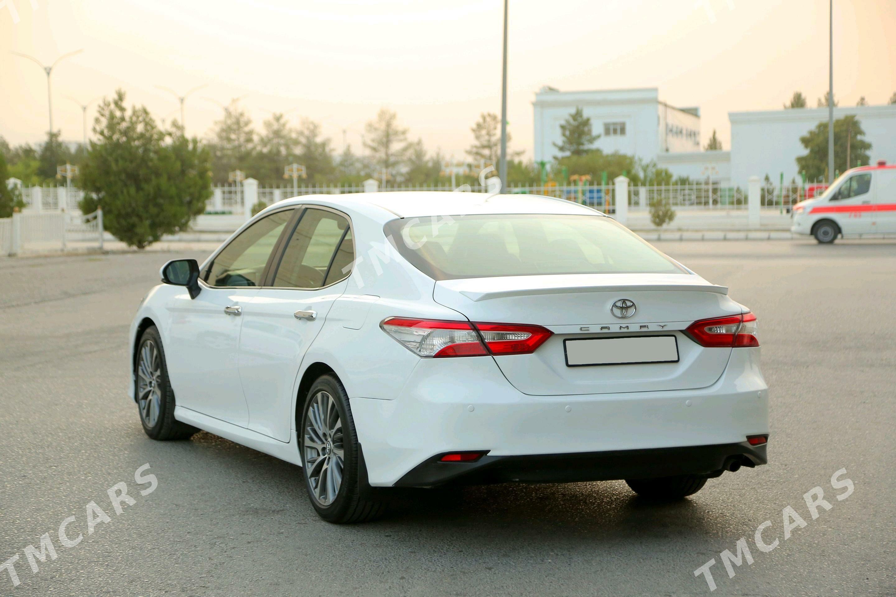 Toyota Camry 2019 - 243 000 TMT - Büzmeýin - img 6