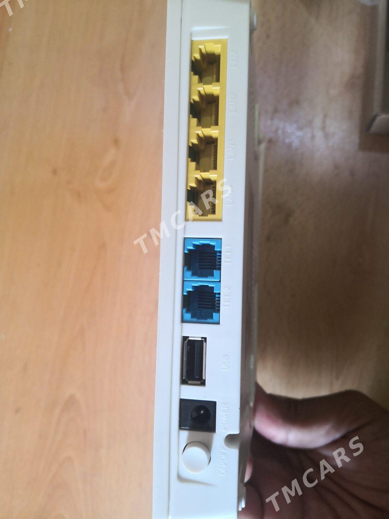 Gpon (Xpon). Model:HG8546M - Mary - img 3