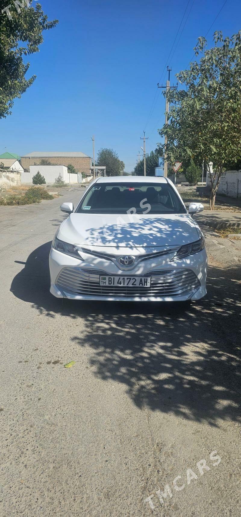 Toyota Camry 2019 - 230 000 TMT - Гёкдепе - img 4