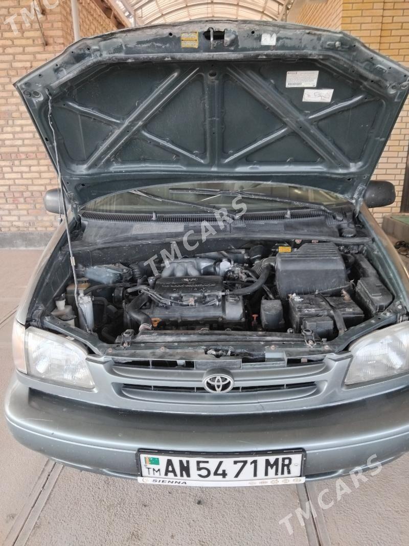 Toyota Sienna 2000 - 120 000 TMT - Ёлётен - img 5