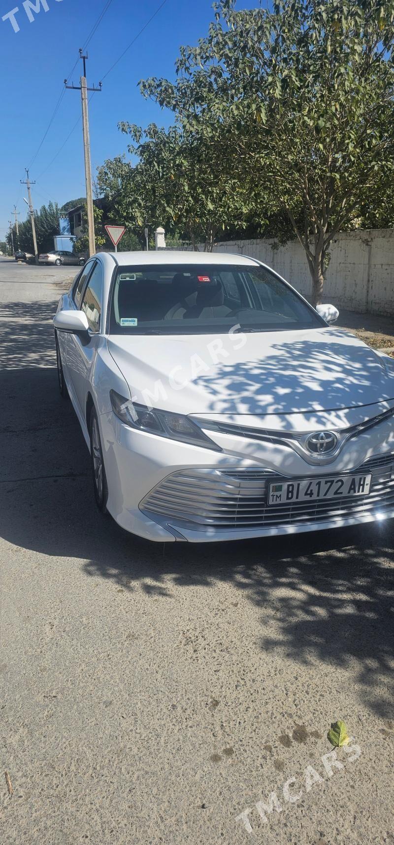 Toyota Camry 2019 - 230 000 TMT - Гёкдепе - img 2