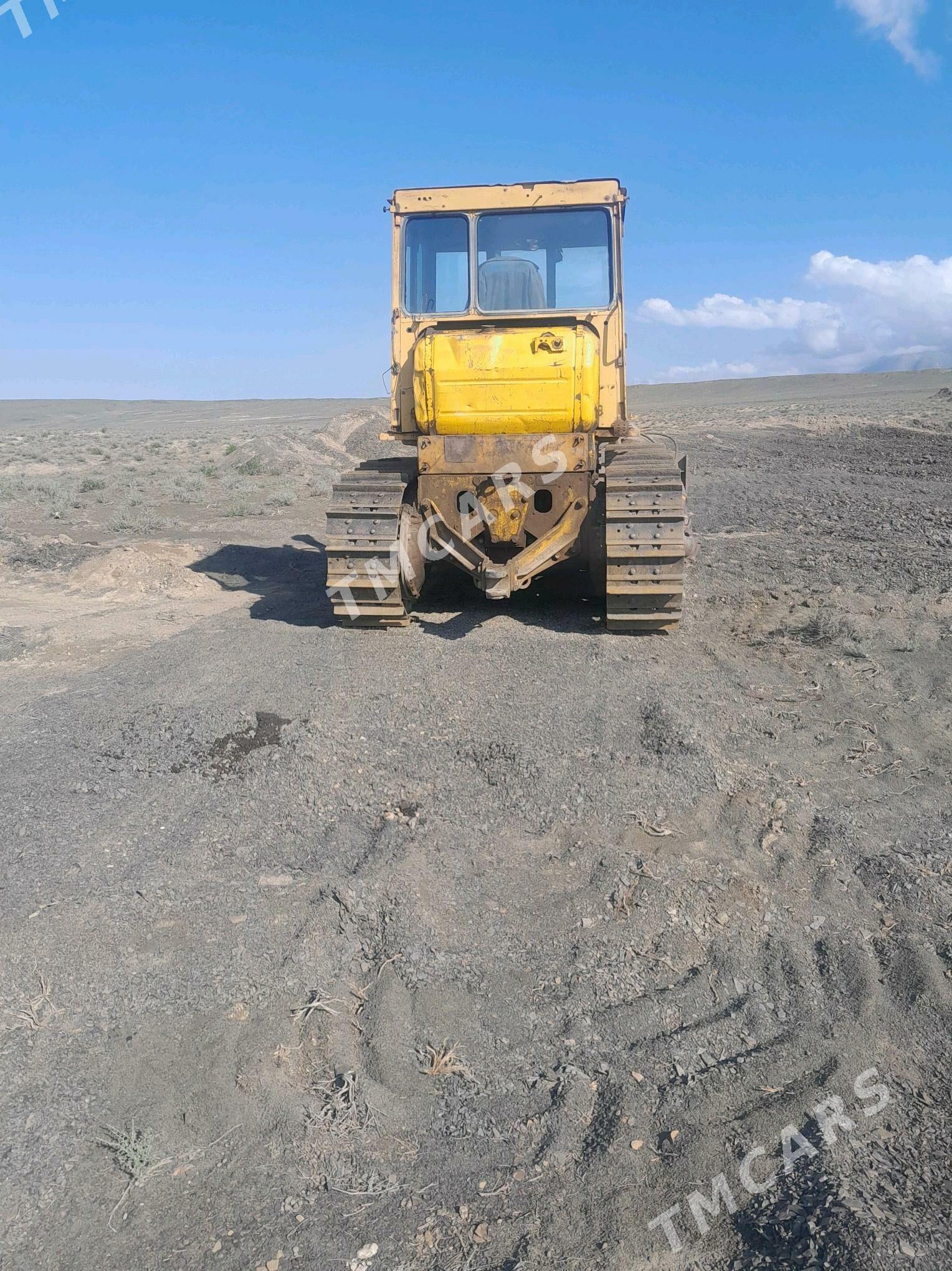 Caterpillar Dozer 1993 - 100 000 TMT - Балканабат - img 2