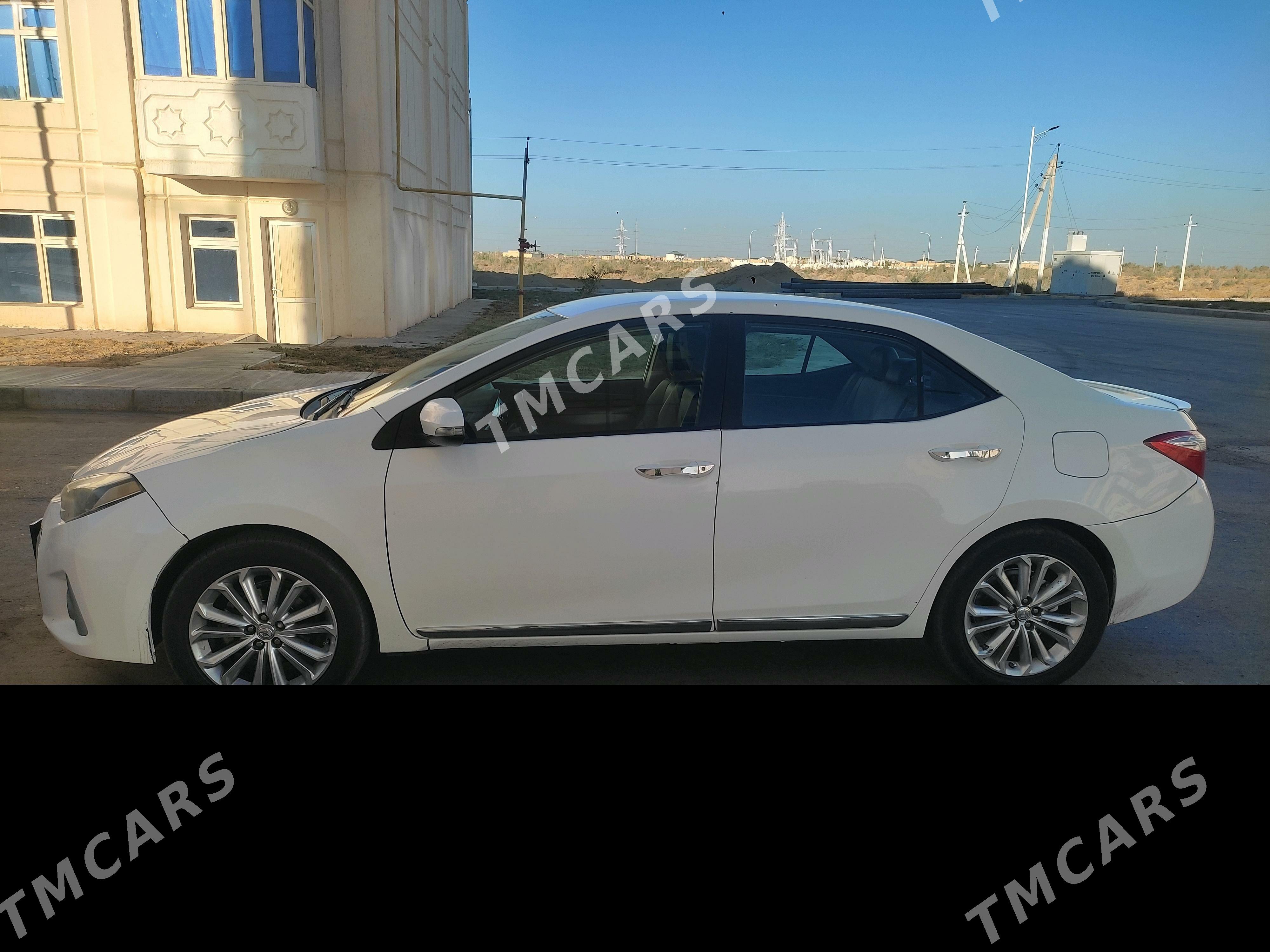 Toyota Corolla 2014 - 160 000 TMT - Türkmenabat - img 2