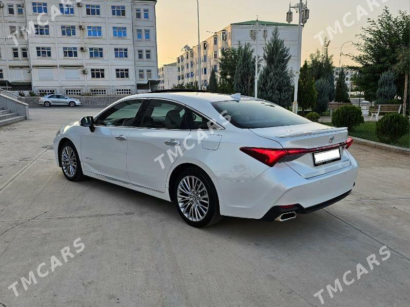 Toyota Avalon 2019 - 400 000 TMT - Бузмеин - img 5