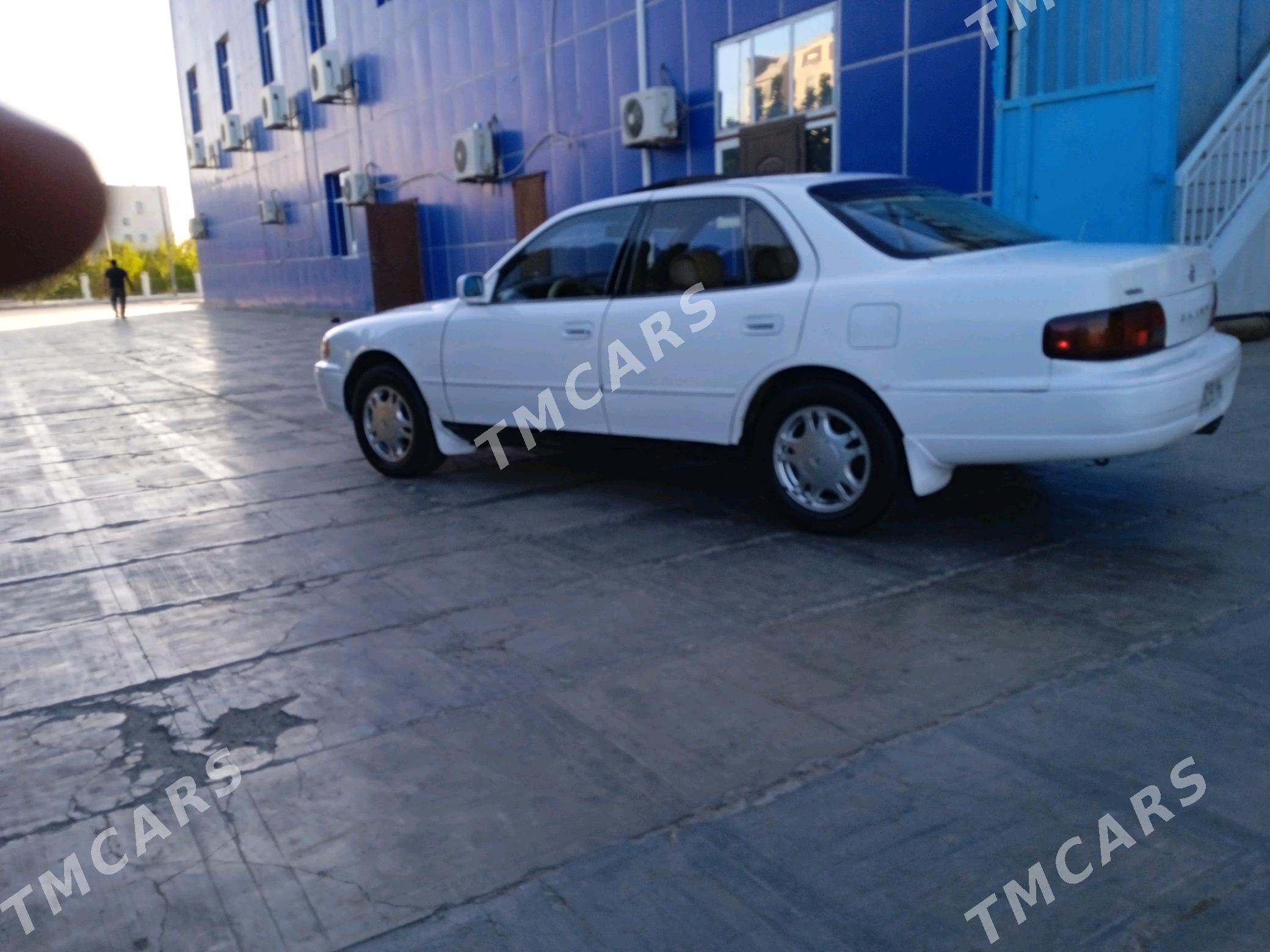 Toyota Camry 1996 - 70 000 TMT - Mary - img 3