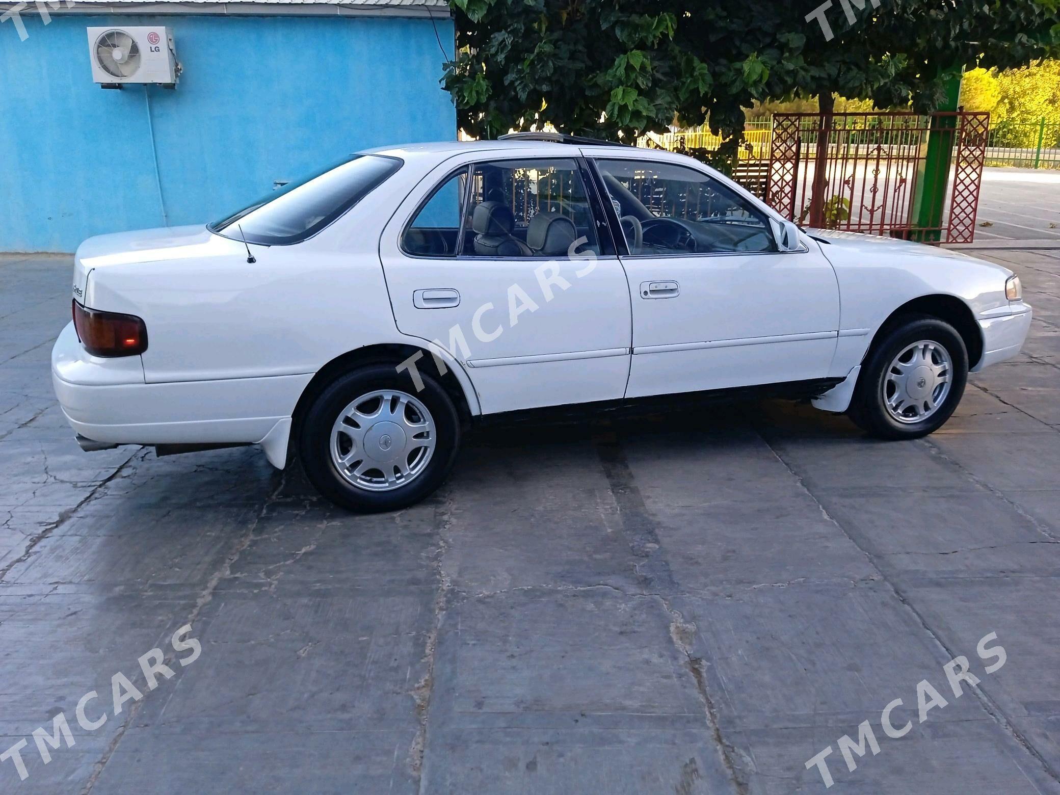 Toyota Camry 1996 - 70 000 TMT - Мары - img 6