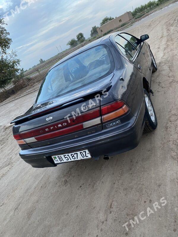 Nissan Cefiro 1994 - 22 000 TMT - Türkmenbaşy etr. - img 2