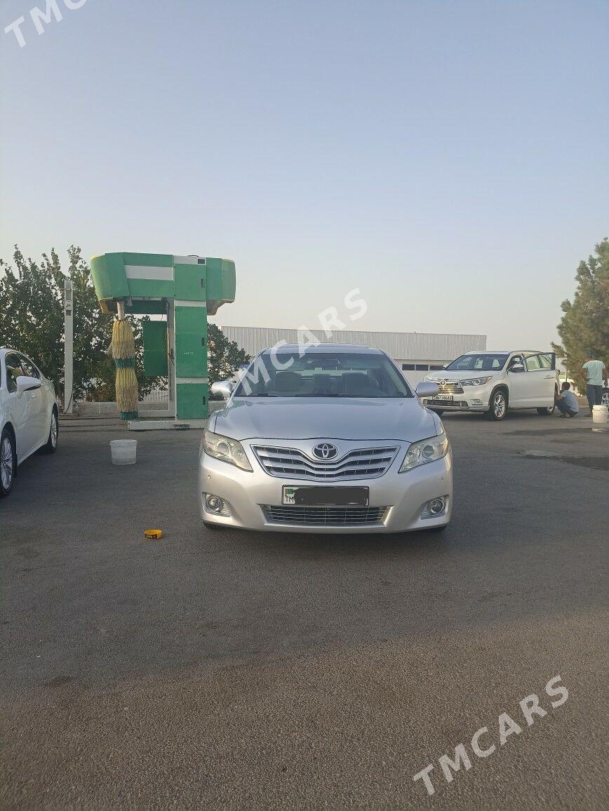 Toyota Camry 2010 - 200 000 TMT - 11 мкр - img 5