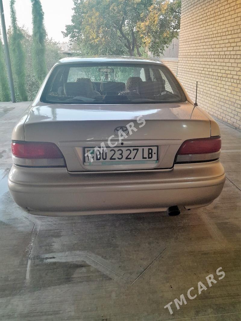 Toyota Avalon 1996 - 82 000 TMT - Halaç - img 2