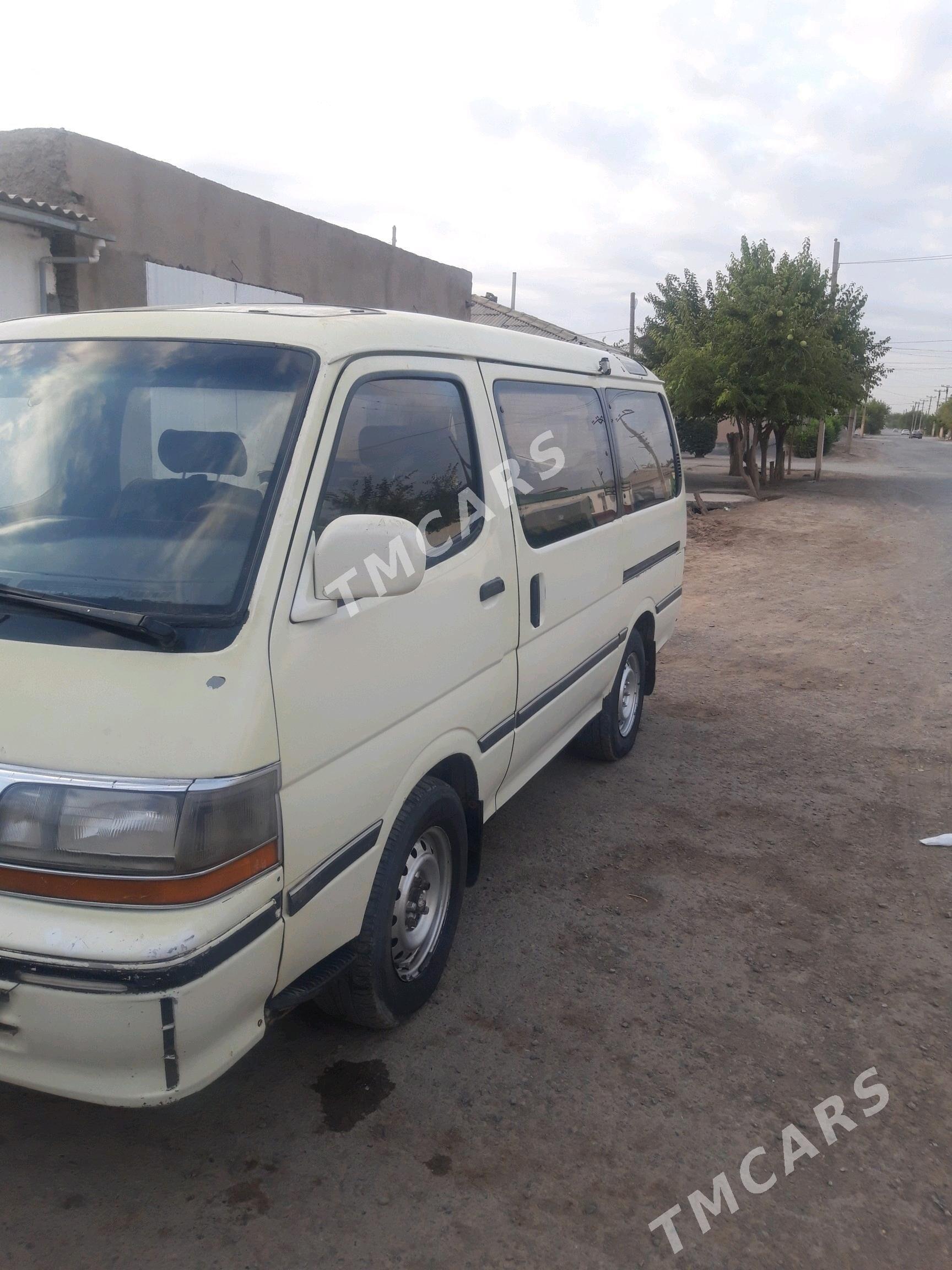 Toyota Hiace 1993 - 60 000 TMT - Tejen - img 4