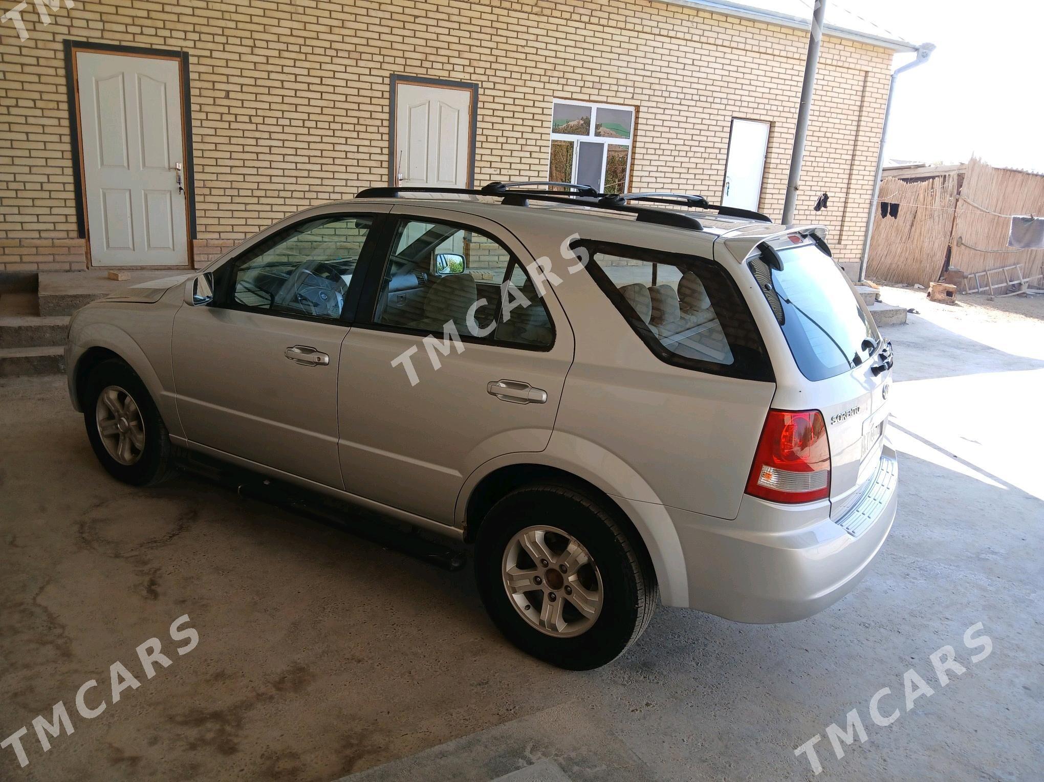 Kia Sorento 2006 - 150 000 TMT - Mary - img 6