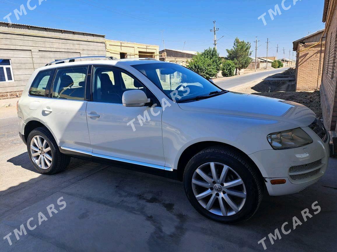 Volkswagen Touareg 2004 - 120 000 TMT - Туркменабат - img 5