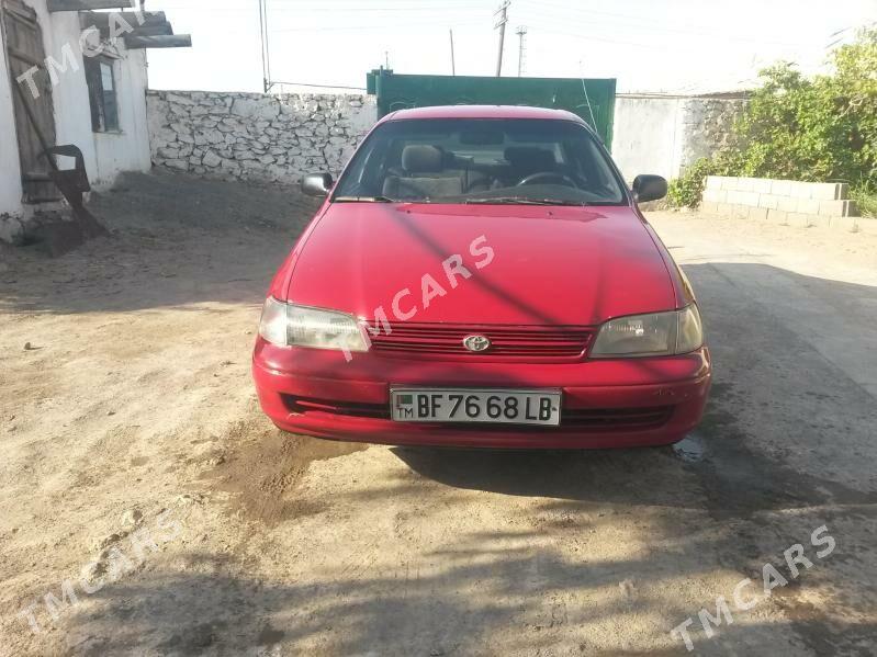 Toyota Carina 1995 - 60 000 TMT - Köýtendag - img 2