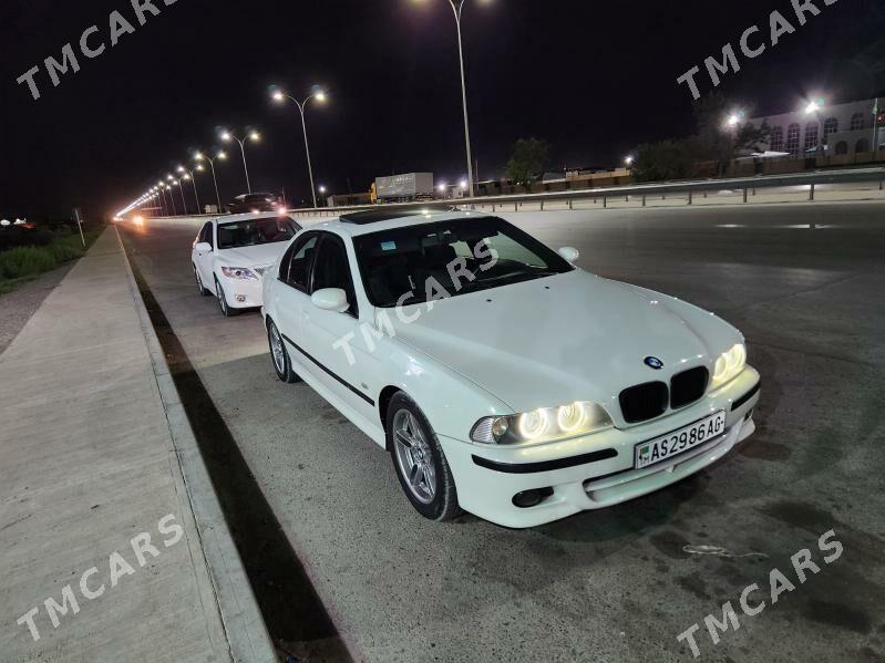 BMW E39 2003 - 140 000 TMT - Mary - img 2