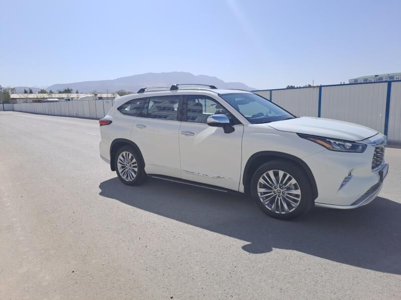 Toyota Highlander 2021 - 585 000 TMT - Aşgabat - img 3