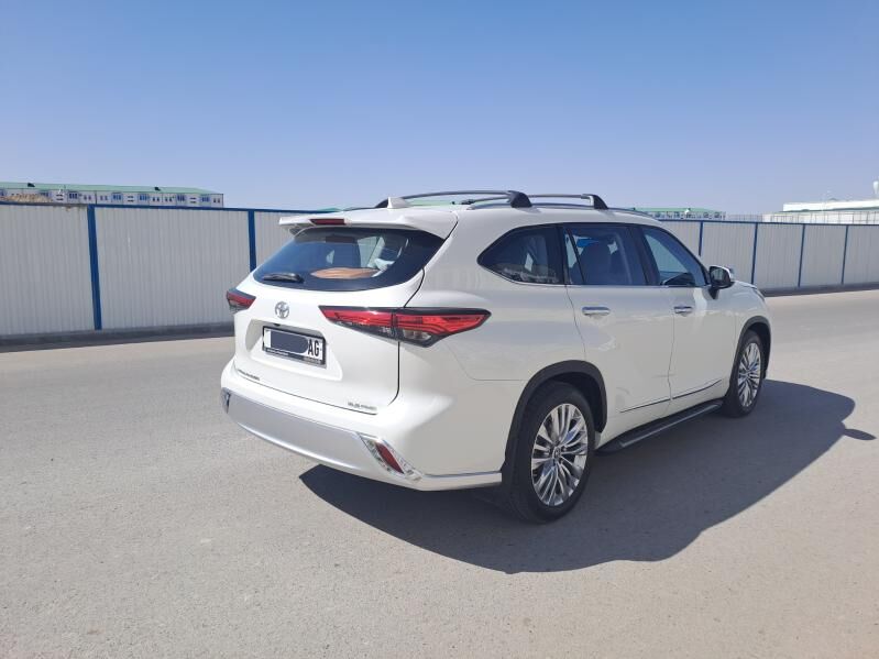 Toyota Highlander 2021 - 585 000 TMT - Aşgabat - img 4