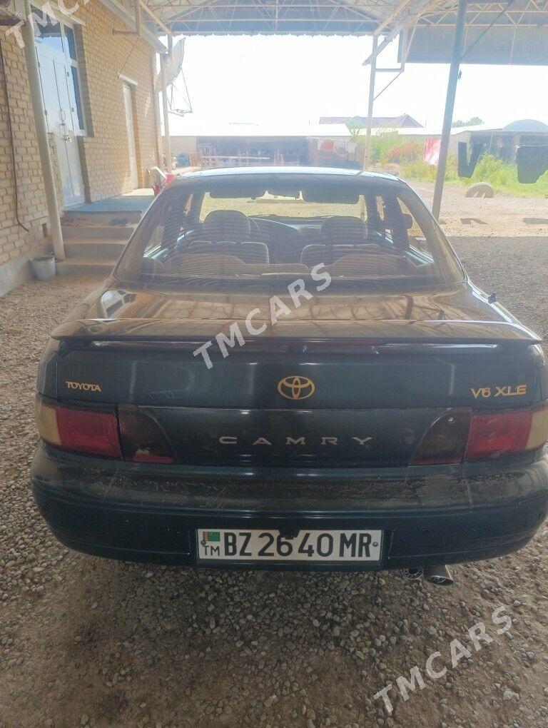 Toyota Camry 1992 - 70 000 TMT - Байрамали - img 5