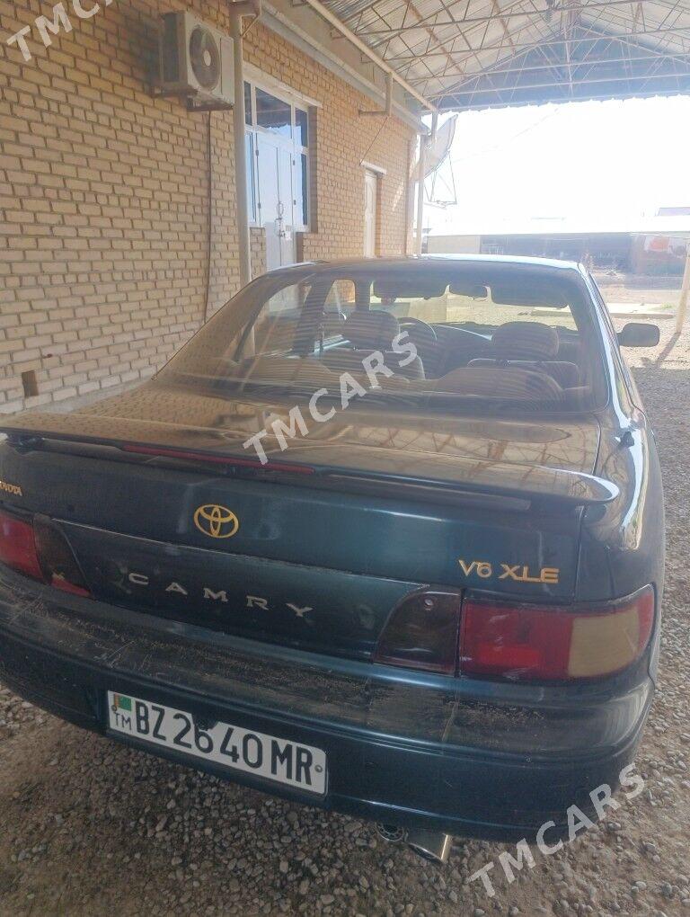 Toyota Camry 1992 - 70 000 TMT - Байрамали - img 4