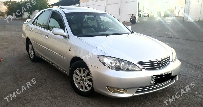 Toyota Camry 2003 - 150 000 TMT - 11 mkr - img 2