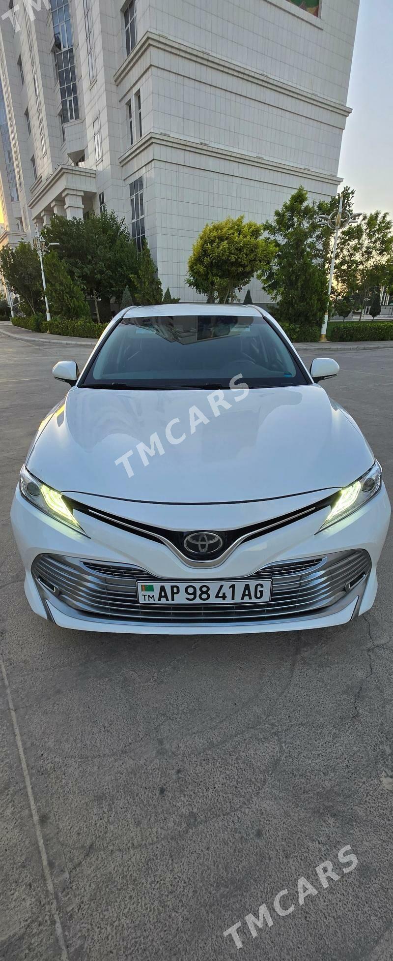 Toyota Camry 2018 - 290 000 TMT - Ашхабад - img 6