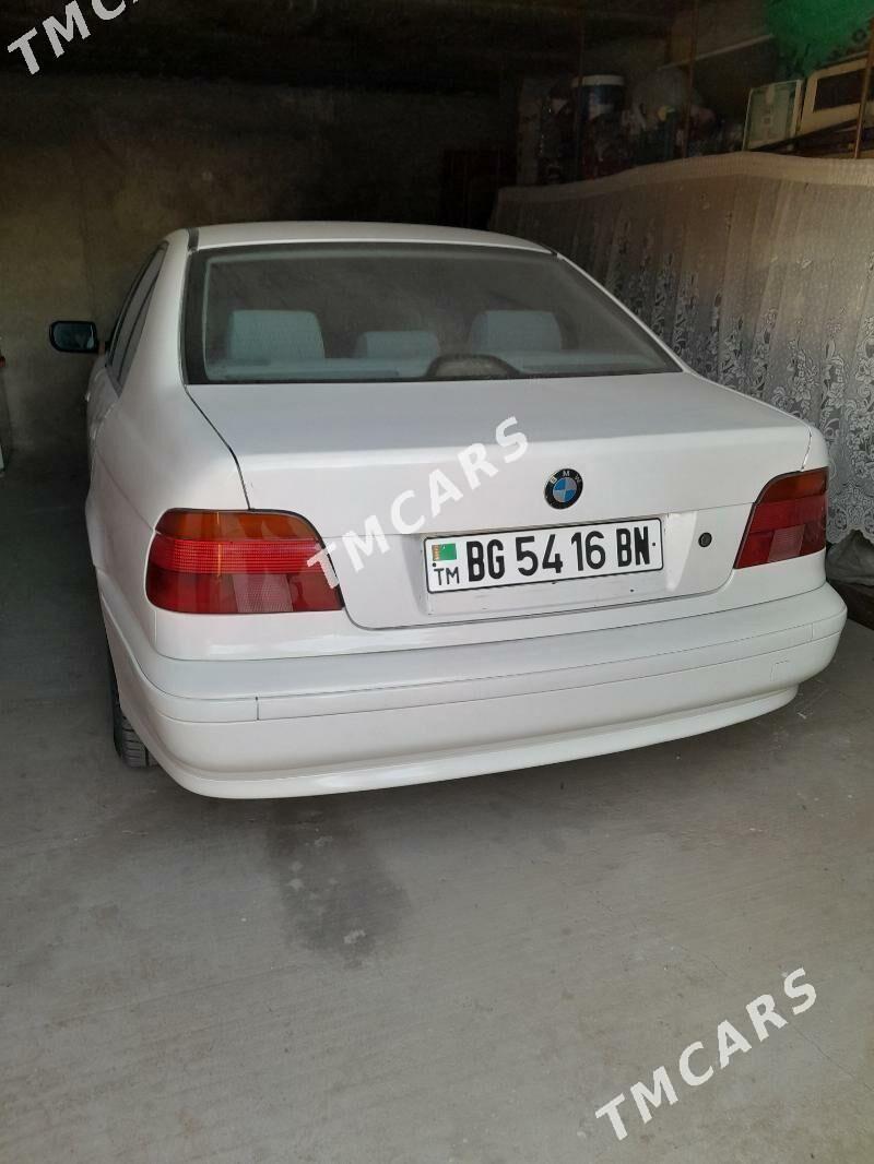 BMW E39 1999 - 70 000 TMT - Jebel - img 2