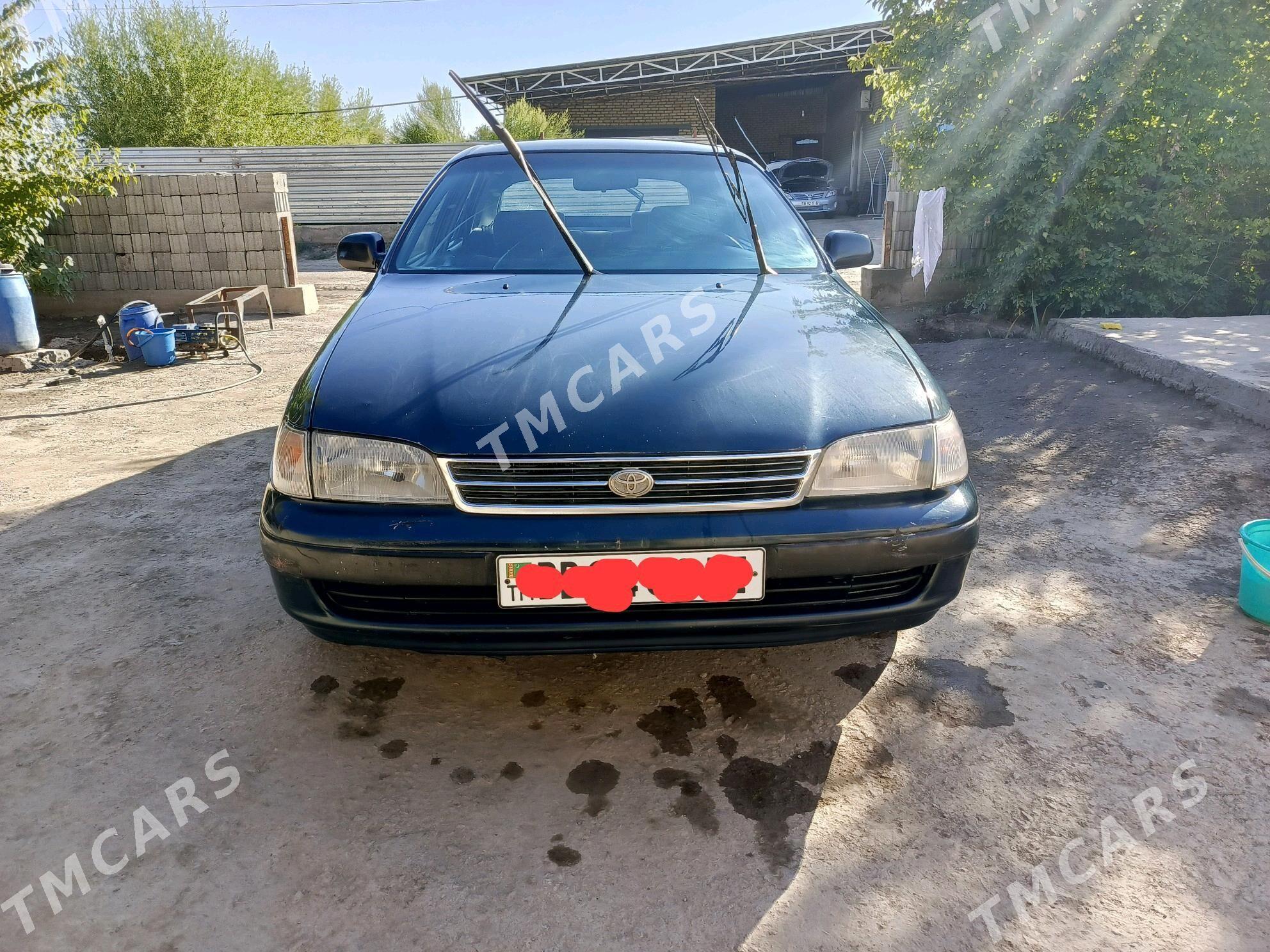 Toyota Carina 1995 - 50 000 TMT - Кёнеургенч - img 4