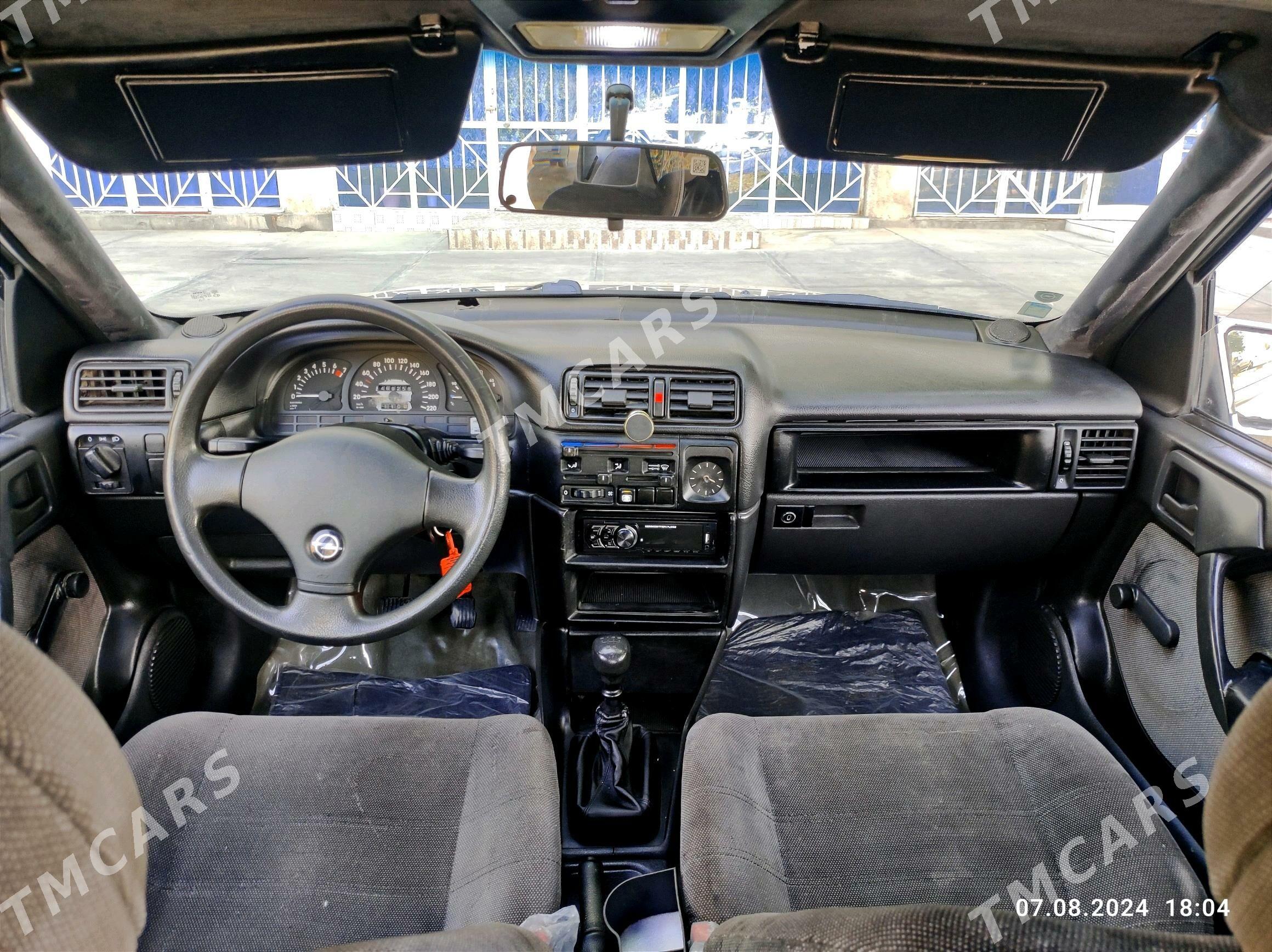 Opel Vectra 1991 - 45 000 TMT - Мары - img 4