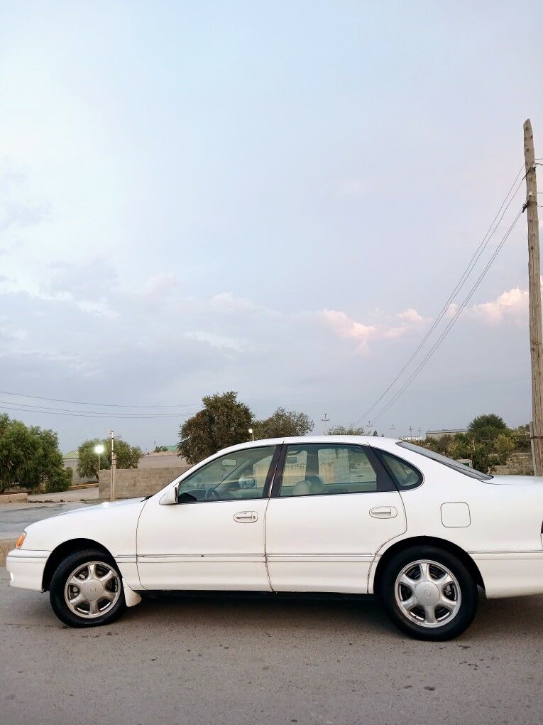 Toyota Avalon 1999 - 105 000 TMT - Bäherden - img 3