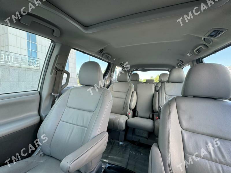 Toyota Sienna 2019 - 402 000 TMT - Ашхабад - img 7