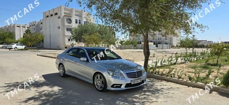 Mercedes-Benz E350 2011 - 305 000 TMT - Балканабат - img 2