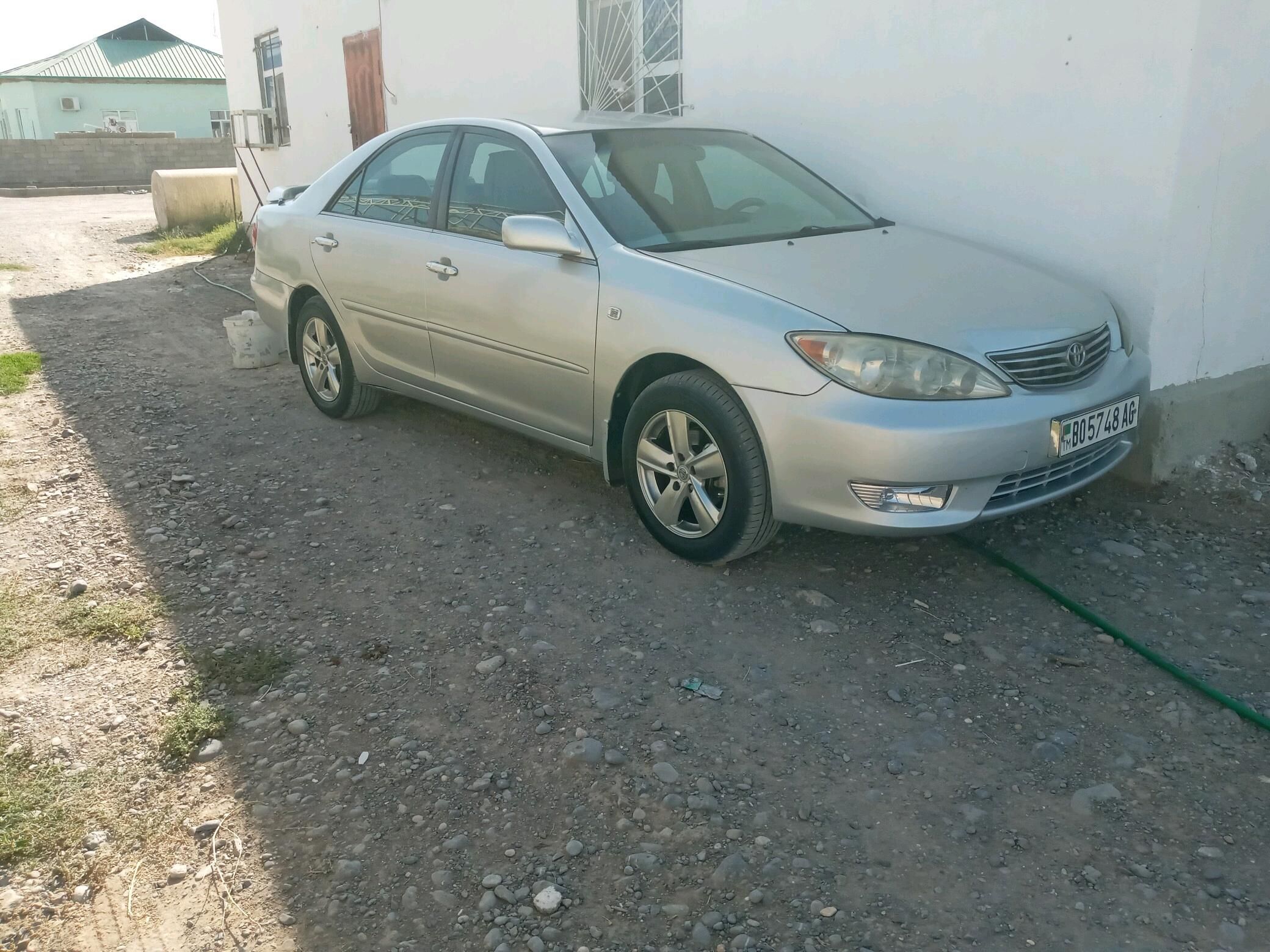 Toyota Camry 2004 - 135 000 TMT - Büzmeýin - img 8