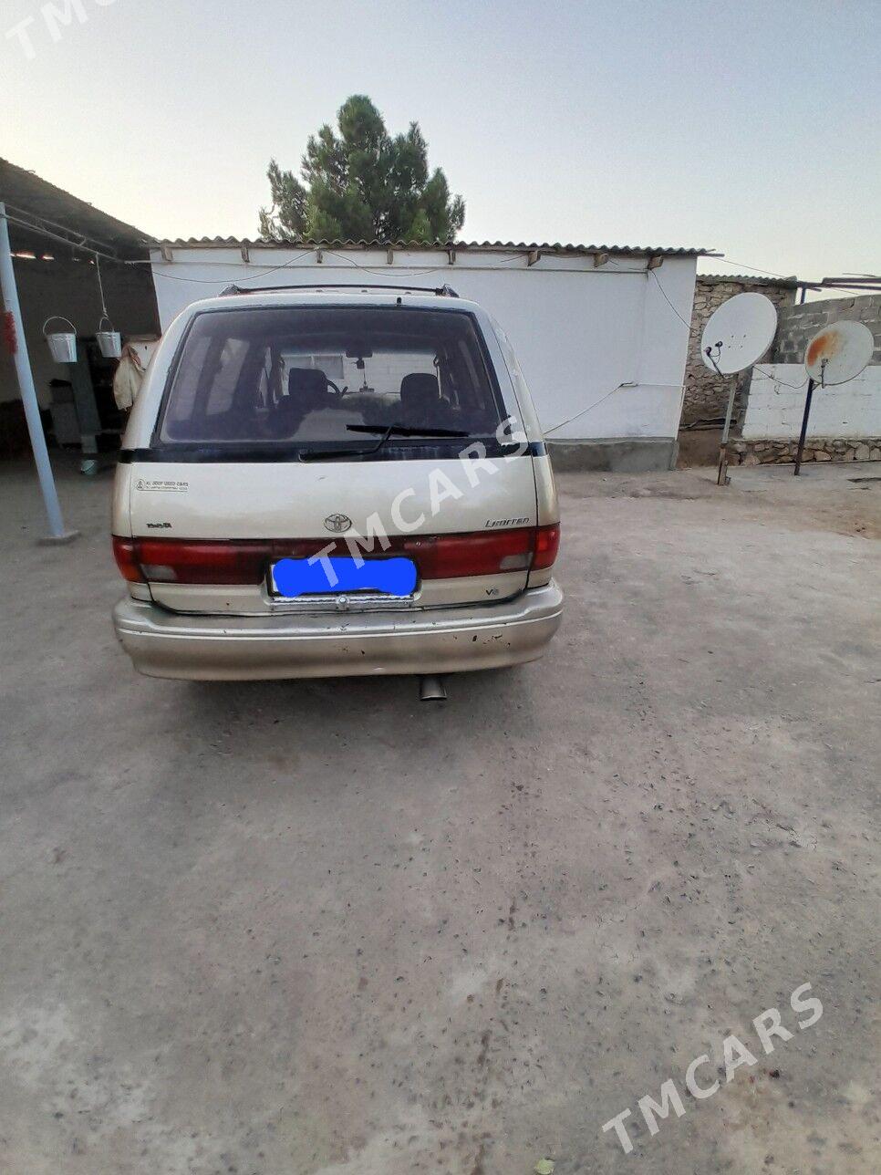 Toyota Previa 1996 - 60 000 TMT - Достлук - img 2