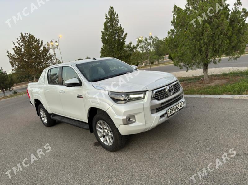 Toyota Hilux 2023 - 710 000 TMT - Aşgabat - img 4