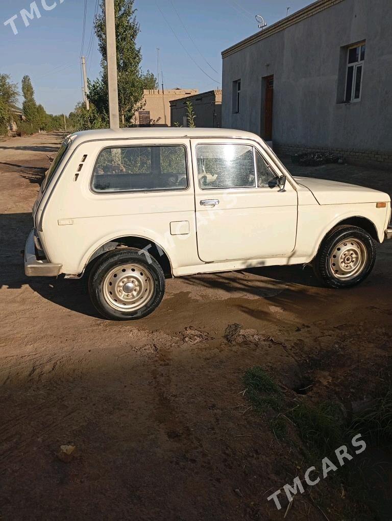 Lada Niva 1987 - 15 000 TMT - Gurbansoltan Eje - img 2